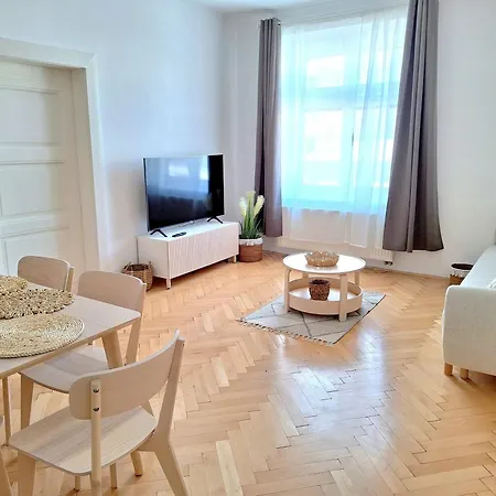 Boho - Old Town Apartment